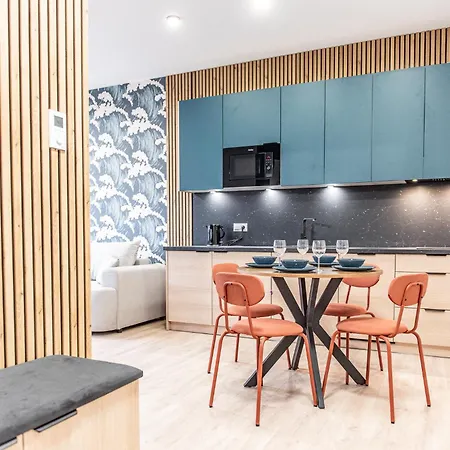 W Park Nad Jeziorem Szczecinek