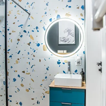 W Park Nad Jeziorem Szczecinek