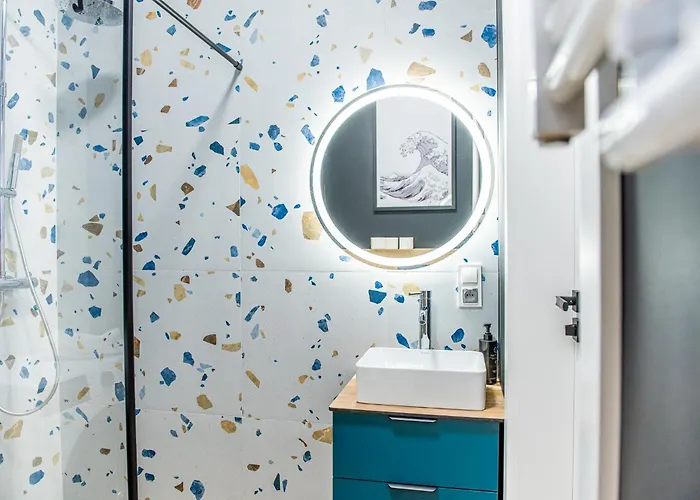 W Park Nad Jeziorem Szczecinek