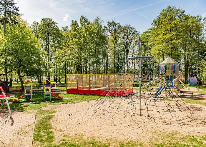 Lägenhet W Park Nad Jeziorem *